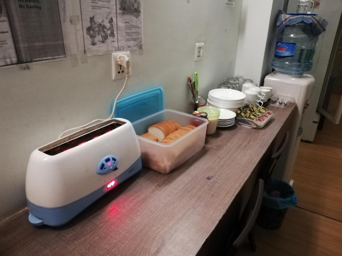 仰光 拉塔旅馆旅舍 外观 照片